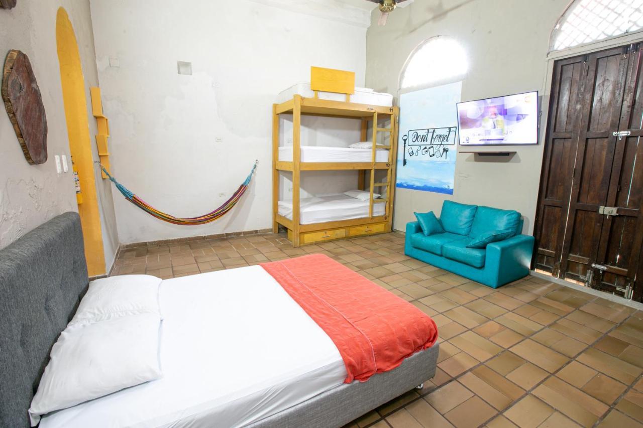 Mi Llave Hostels Cartagena Exterior photo
