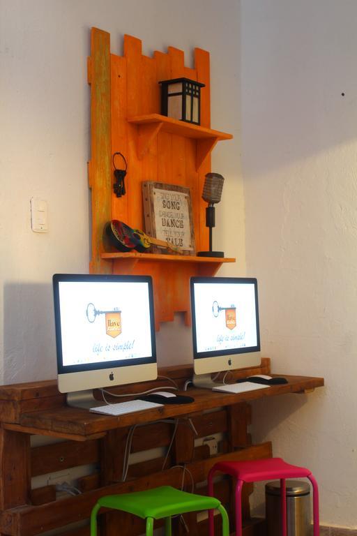 Mi Llave Hostels Cartagena Exterior photo
